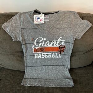 Majestic San Francisco Giants Baseball T-Shirt Short Sleeve Gray Women’s Sz: S